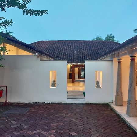 Mangala Heritage By Luxunlock Private Villas Tirukkannapuram ภายนอก รูปภาพ
