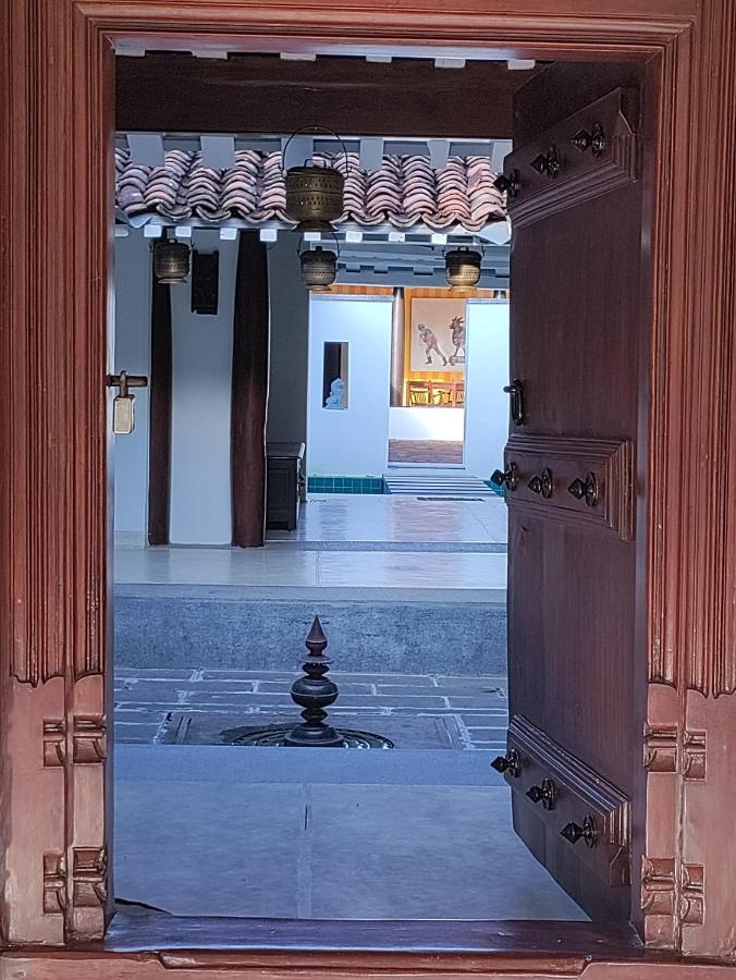 Mangala Heritage By Luxunlock Private Villas Tirukkannapuram ภายนอก รูปภาพ