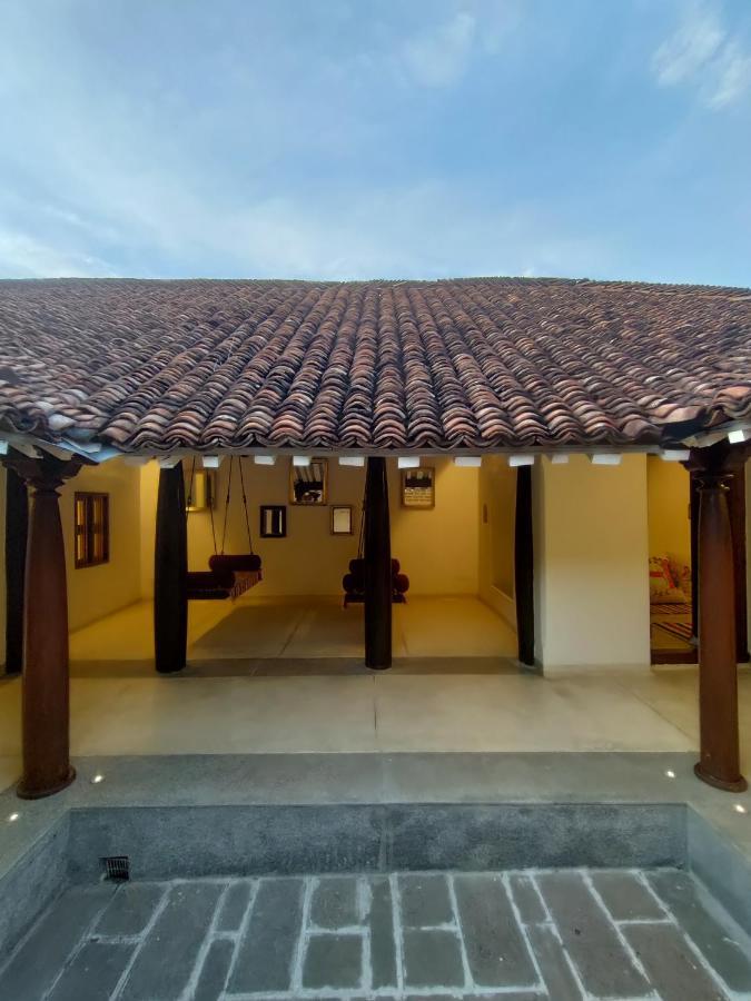 Mangala Heritage By Luxunlock Private Villas Tirukkannapuram ภายนอก รูปภาพ