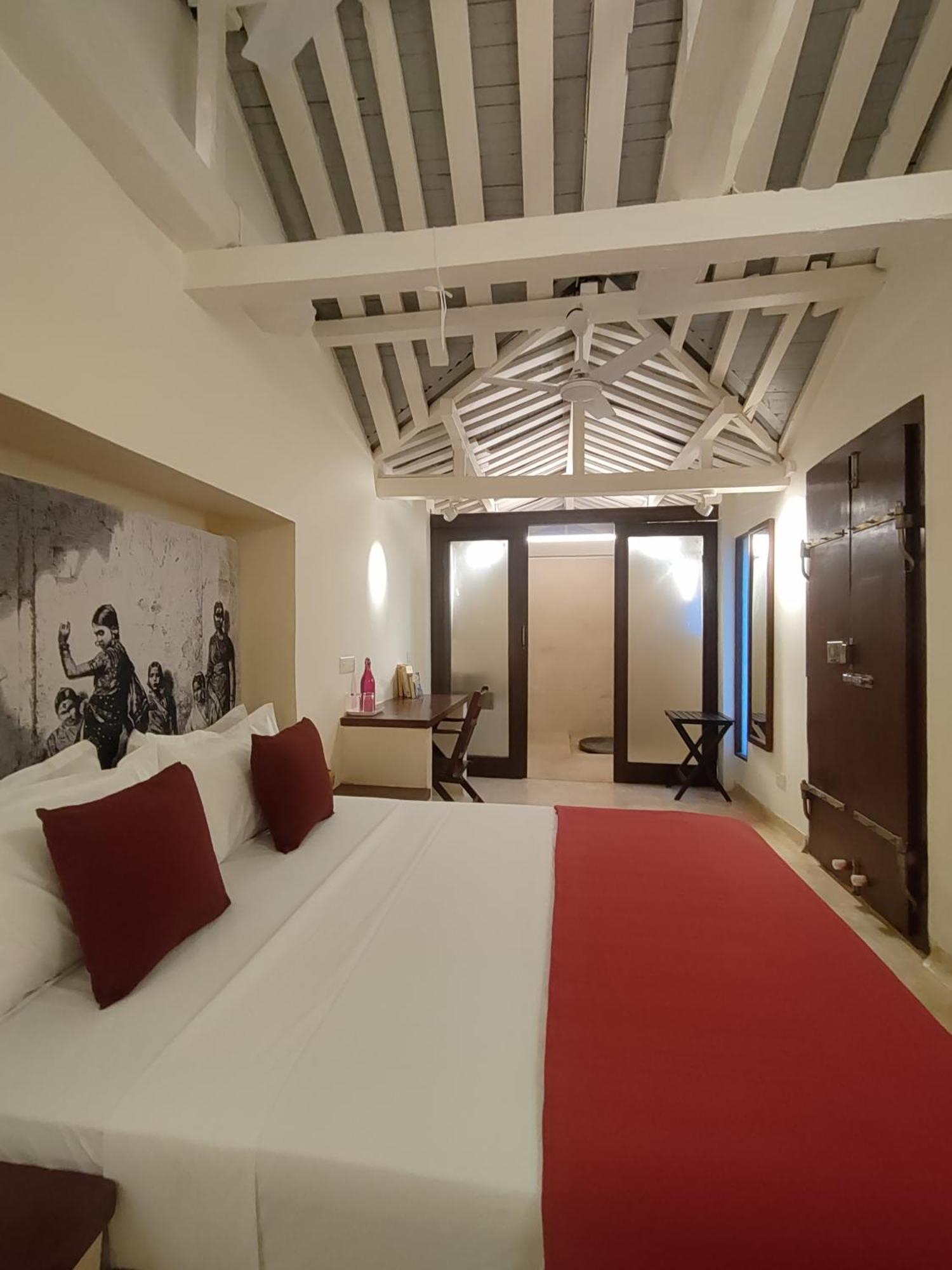 Mangala Heritage By Luxunlock Private Villas Tirukkannapuram ภายนอก รูปภาพ